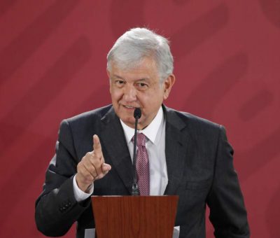 Devuelve Obrador parte de su primera quincena