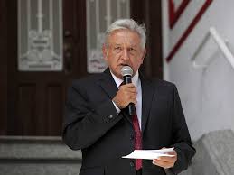 Avanza estrategia de disminución en robo a combustible: López Obrador