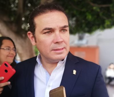Presenta Navarro primer informe; gobernador anuncia grandes inversiones