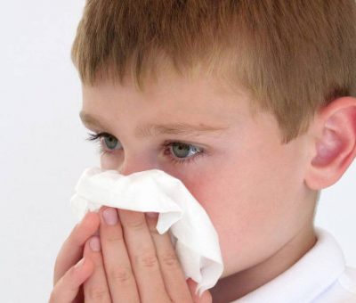 Se incrementan casos de alergia en temporada de calor
