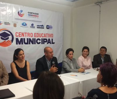 Inauguran en Cortazar Centro Educativo Municipal a fin de erradicar el analfabetismo