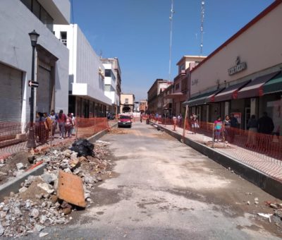 Comerciantes consideran que hay pocas afectaciones por obras en la calle Morelos