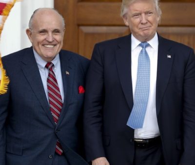 Giuliani comparece en el Congreso de EUA por juicio Político