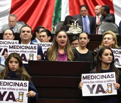 Opositoras exigen al gobierno cumplir con abastecimiento de medicinas