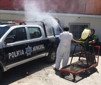 Desinfectan patrullas de Policía Municipal ante coronavirus
