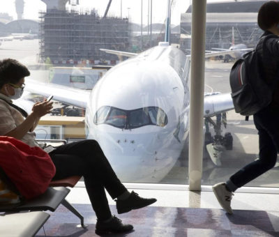 España anuncia fin de cuarentena a viajeros del extranjero en julio