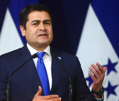Presidente de Honduras da positivo a COVID-19