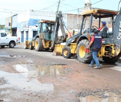 Inician obras de pavimentación de tres calles en Cortazar