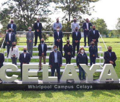 Whirlpool Celaya recibe visita del gobernador Diego Sinhue Rodríguez