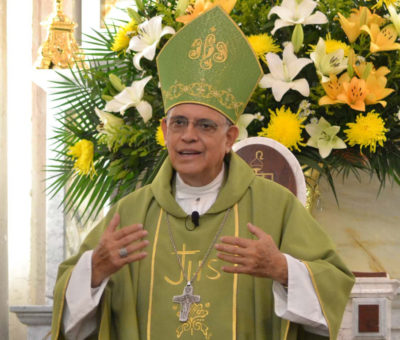 Lamenta obispo de Celaya violencia en reporteros 