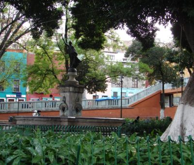 Cierran parques en Guanajuato Capital para evitar contagio de coronavirus