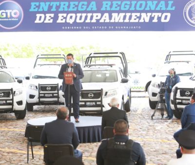 Diego Sinhue entrega equipamiento de seguridad a municipios de la Región 2, Zona Norte del Estado
