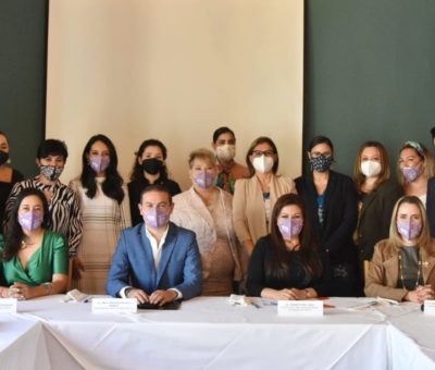 Refrenda Navarro su apoyo a las empresarias de Guanajuato  