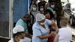 Concluye proyecto de vacunación masiva contra COVID-19 en comunidad de Brasil