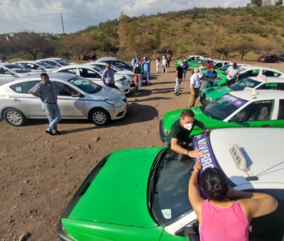 Taxistas de Guanajuato se suman al proyecto de Alejandro Navarro