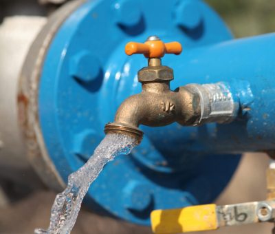 Desarrollan trabajos de sistema de agua potable para el municipio de Victoria