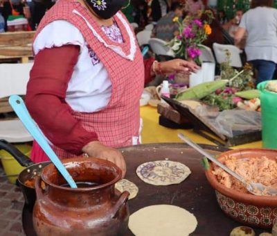 Comonfort preserva tradición ancestral de la “Tortilla Ceremonial”