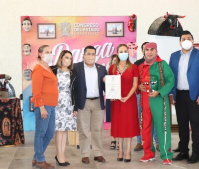 Se presenta la Danza del Torito de Romita en el Congreso del Estado de Guanajuato