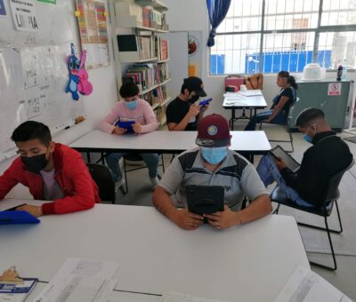 Atiende INAEBA rezago educativo en población joven de León e Irapuato