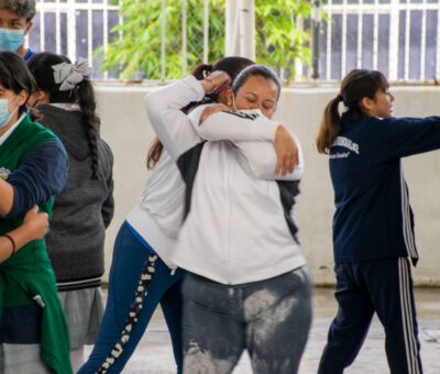 Llega caravana de servicios “Mujeres Pensando en Grande” a la secundaria Quanaxhuato