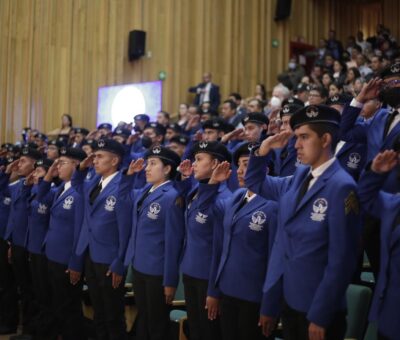 Egresan 57 alumnos de la Primera Generación del Plantel León de la Prepa Militarizada