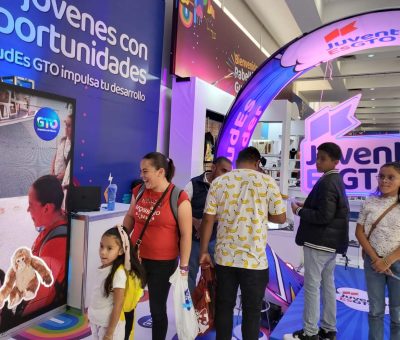 Acerca JuventudEsGTO programas y apoyos a visitantes de la Feria Estatal de León 2023