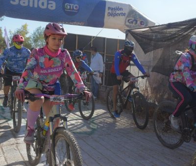 Ciclistas de Abasolo y la Región viven el Reto Ruta NAGACO 2023