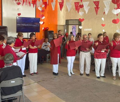 Adultos Mayores celebran el Amor, la Amistad y la Vida con DIF Celaya