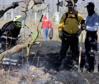 Capacitan a bomberos en incendios forestales