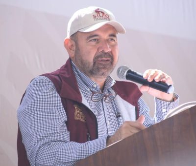 García Villaseñor presenta presupuesto a Delegados