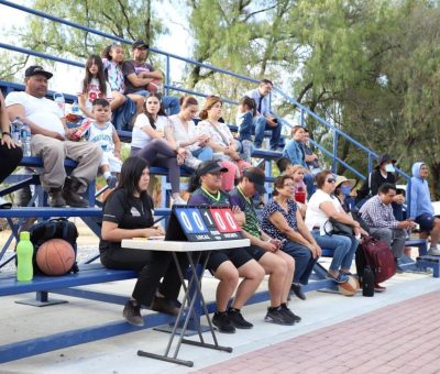 Reconstruyen cancha de usos múltiples en deportiva de San Juanico