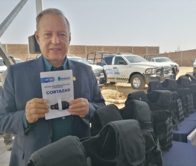 Recibe Cortazar equipamiento para seguridad pública