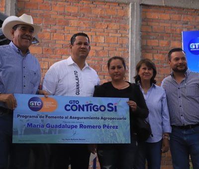 Avanza SDAyR en entrega del Seguro Catastrófico