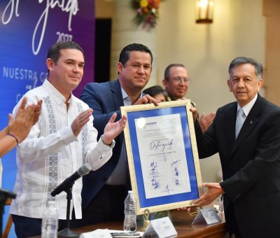 Entregan Alcalde y Gobernador presea Guanajuatense Distinguido a tres grandes ejemplos de trabajar Pensando en Grande