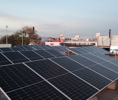 Con inversión de 10.9 millones de pesos, instala IMSS Guanajuato Sistema de Paneles Fotovoltaicos