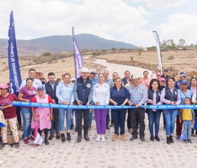 Dignifica SEDESHU vialidades en Tarandacuao, Jerécuaro y Coroneo