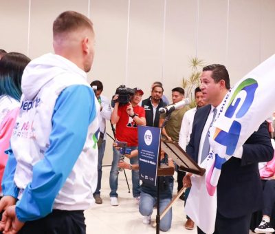 Abandera Gobernador delegación deportiva rumbo a Centroamérica
