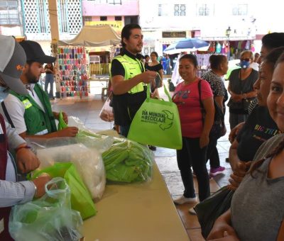 Promueven reciclaje con canje de bolsas ecológicas en Silao
