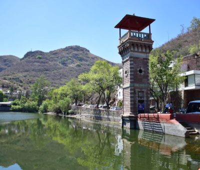 Dan mantenimiento a la Presa de la Olla, un sitio emblemático con 274 años de historia