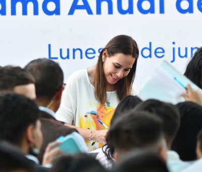 Mejoran imagen de primaria con creación de mural