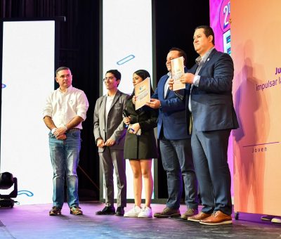 Firma Navarro Declaratoria para impulsar al talento juvenil de Guanajuato