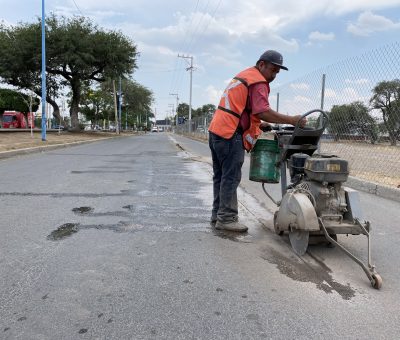 Construyen red de agua potable y alcantarillado sanitario en el Blvd. La Joya