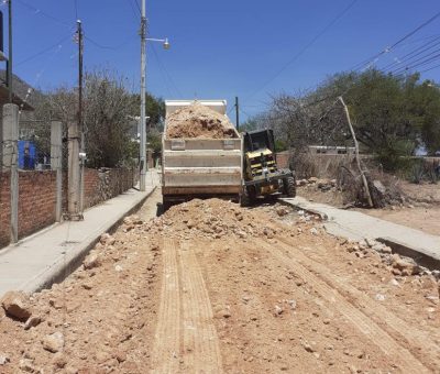Rehabilitan calle Morelos, en la Comunidad de San Gregorio