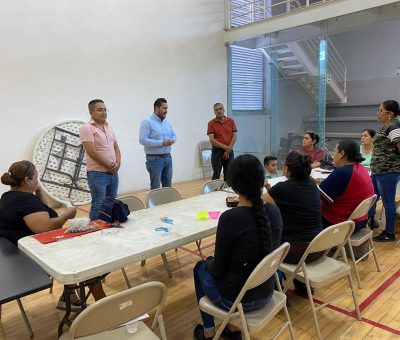 Iniciamos curso de bisutería en apoyo de 14 familias de Cuerámaro