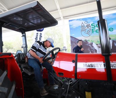 Respalda Gobernador de Guanajuato el campo y la educación en San Felipe