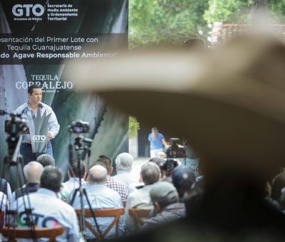 Presentan el primer lote de tequila guanajuatense con el Certificado de Agave Responsable Ambiental