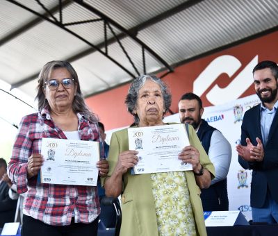 INAEBA Celebra 200 Años de Guanajuato libre y soberano con la entrega de 200 Certificados y Firma Convenio