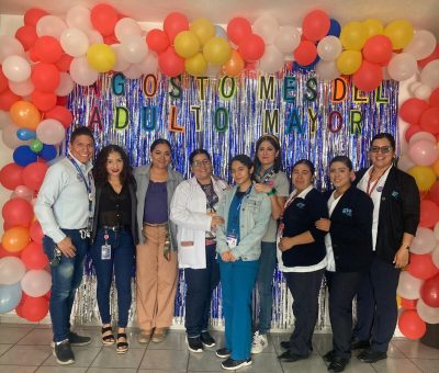 SSG participa en Feria de la Salud para adultos mayores en Salamanca