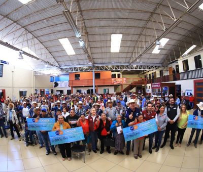 Auxilia SDAyR con Seguro Catastrófico a 159 productores en Doctor Mora