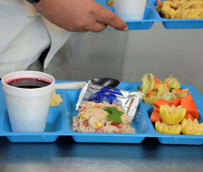 El servicio de alimentos del Hospital General León obtiene el Distintivo H